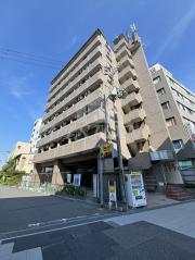 地下鉄中央線弁天町駅まで徒歩8分