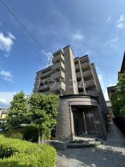 デルニエ向日町