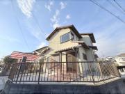 近鉄難波・奈良線学園前駅までバス約10分 徒歩1分