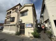 千代田公園前貸家