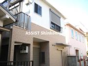 東京メトロ丸ノ内線新中野駅まで徒歩2分