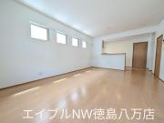 ＪＲ牟岐線二軒屋駅まで徒歩19分