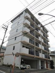 ＪＲ鹿児島本線博多駅まで徒歩15分