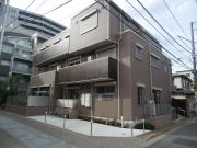 東京メトロ丸ノ内線四谷三丁目駅まで徒歩5分