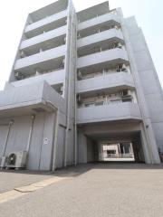 地下鉄名城線ナゴヤドーム前矢田駅まで徒歩1分