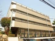 阪急宝塚線石橋阪大前駅まで徒歩4分