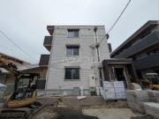 ノーブルラフィネ万平町 A