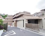 小田急小田原線百合ヶ丘駅まで徒歩5分