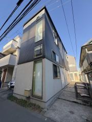 グランエッグス千歳烏山T