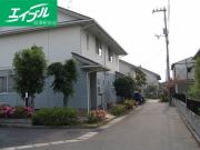 ファミーユ平野 A