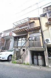 小山御坊ノ内町貸家