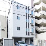 Ceres岩塚駅前B棟