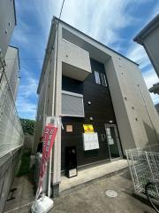 小田急小田原線東海大学前駅まで徒歩23分