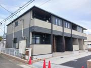 ＪＲ東海道本線平塚駅までバス約18分 徒歩3分