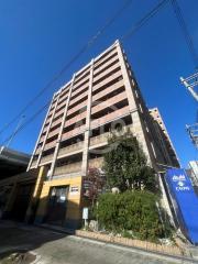 地下鉄長堀鶴見緑地線長堀橋駅まで徒歩10分