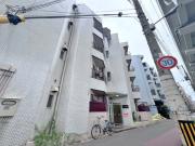 地下鉄谷町線田辺駅まで徒歩3分