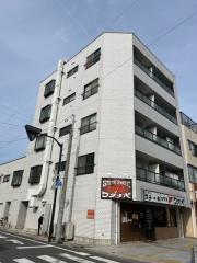 東武伊勢崎・大師線竹ノ塚駅まで徒歩9分