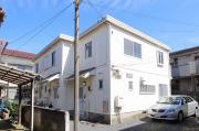 TOWN HOUSE