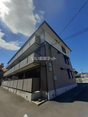 高松琴平電鉄琴平線栗林公園駅まで徒歩8分
