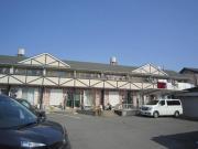 ＪＲ東海道本線平塚駅までバス約17分 徒歩3分