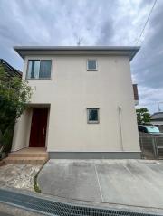 箕面桜井戸建て