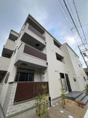 南海本線湊駅まで徒歩4分