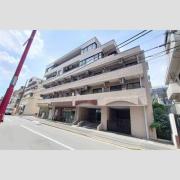 ＪＲ総武線（各駅停車）東中野駅まで徒歩7分