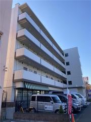京王相模原線京王堀之内駅まで徒歩4分
