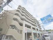 ＪＲ東海道本線戸塚駅まで徒歩6分