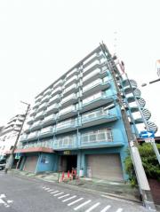 地下鉄長堀鶴見緑地線京橋駅まで徒歩10分