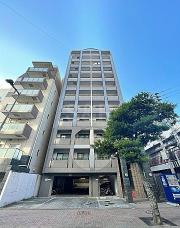 地下鉄空港線大濠公園駅まで徒歩4分