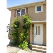 ＪＲ東海道本線岐阜駅までバス約14分 徒歩3分