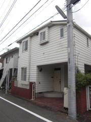 東急田園都市線駒沢大学駅まで徒歩18分