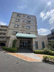 グランハイツ東新宿