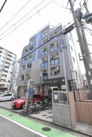 西鉄天神大牟田線西鉄平尾駅まで徒歩8分