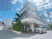 近鉄難波・奈良線河内小阪駅まで徒歩10分