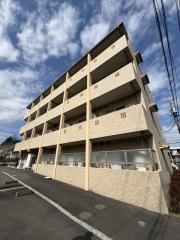 京王相模原線京王多摩センター駅まで徒歩15分