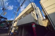 京王線八幡山駅まで徒歩2分