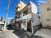 西山町3丁目貸家