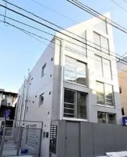 東京メトロ丸ノ内線新宿三丁目駅まで徒歩7分