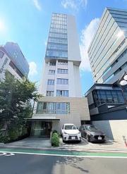 ピアース新宿三丁目