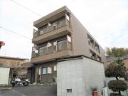 小田急小田原線鶴川駅まで徒歩22分