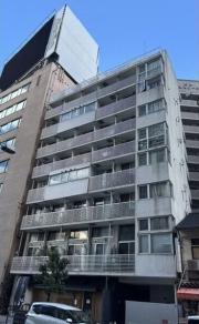 地下鉄御堂筋線なんば駅まで徒歩4分