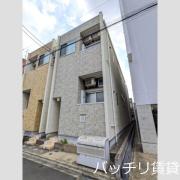 地下鉄名城線平安通駅まで徒歩8分