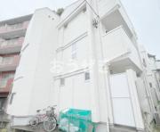 京急本線花月総持寺駅まで徒歩3分