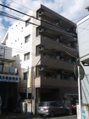 京急大師線川崎大師駅まで徒歩9分