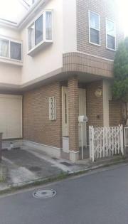 真金町1丁目貸家