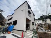 セレスティア西寺尾 A