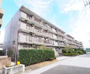 小田急小田原線新百合ヶ丘駅まで徒歩17分