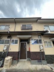 紫野西泉堂町貸家